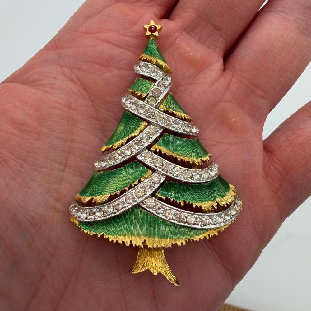 Vintage JJ Jonette Christmas Tree‎ Brooch Green Enamel Rhinestones Gold Tone
